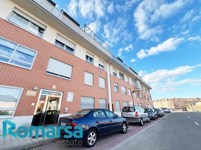 Piso en venta en Zaratán de 97 m2 photo 0