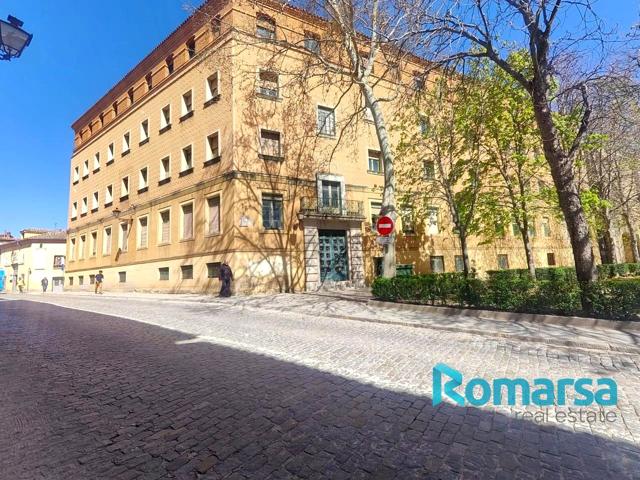 Loft en venta en Segovia de 36 m2 photo 0