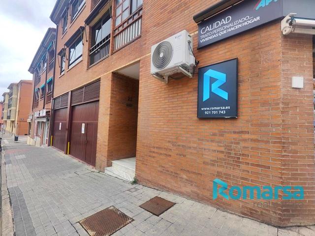 Plaza De Parking en venta en Segovia de 5 m2 photo 0