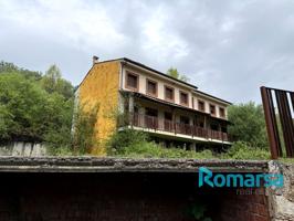 Venta de terreno con 3 Casas Adosadas en Poyales del Hoyo (Ávila) WIP photo 0