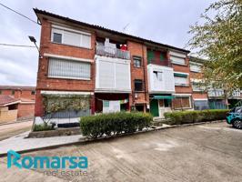 Piso en venta en Cebreros de 64 m2 photo 0