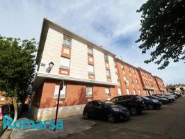 Piso en venta en Cigales de 83 m2 photo 0