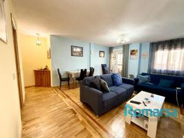 Piso en venta en Ávila de 93 m2 photo 0