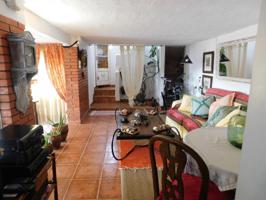 Casa a la venta de tres habitaciones en costa Cunit photo 0