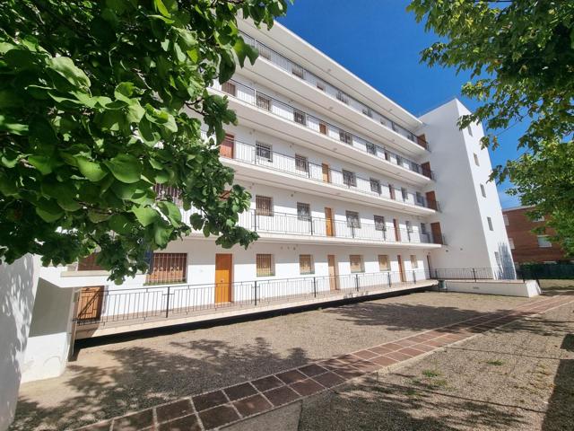 A escasos 200 mtrs del azul del mar. photo 0