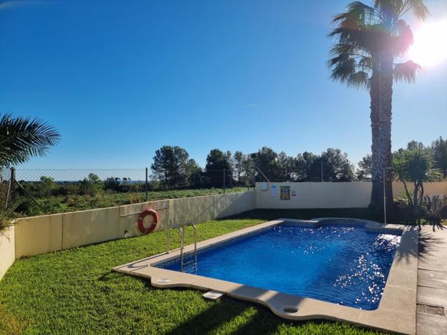 Atico con terraza, Parking, trastero y piscina. photo 0