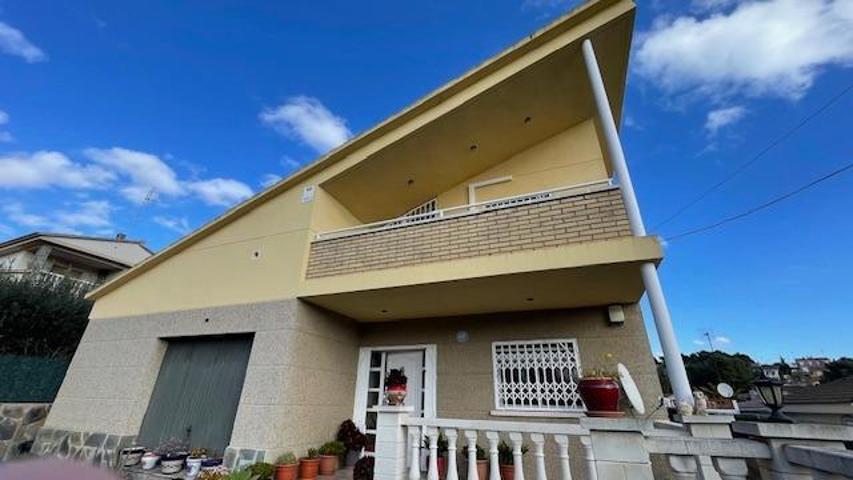 Chalet a cuatro vientos. photo 0