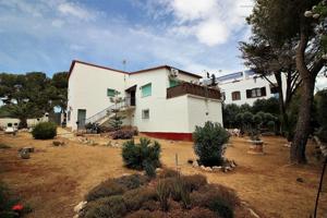 Unifamiliar En venta en Els Munts, Torredembarra photo 0