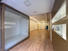 Oficina En alquiler en Centro, El Vendrell photo 0