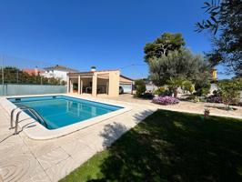 Unifamiliar En venta en El Priorat De Banyeres, Llorenç Del Penedes photo 0