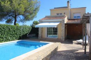Unifamiliar En venta en Clarà, Torredembarra photo 0