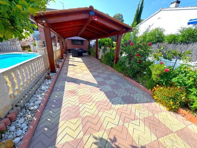 Unifamiliar En venta en Calafell Park, Calafell photo 0