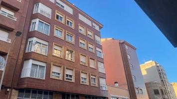 Se vende piso en Castellón con plaza de garaje photo 0