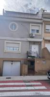 Amplio adosado en La Llosa de Ranes - Ideal para familias photo 0