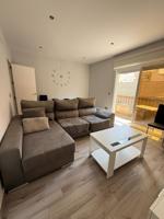CASA CON LOCAL EN ALMORADI photo 0