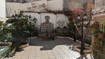 Ref: 2576A: CASA INDEPENDIENTE EN HORTA, BARCELONA. REFORMADA, CERCA Plaza IBIZA photo 0