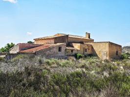 HERMOSO CHALET del año 1900 con 55.000 m2 de parcela con gran potencial photo 0