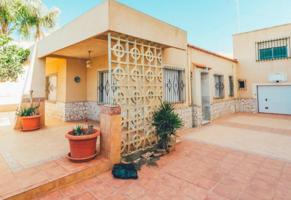 Chalet y local comercial en venta photo 0