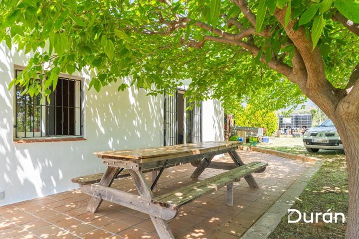 Casa con parcela en venta en Laujar de Andarax photo 0
