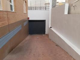 Plazas de garaje en venta en Roquetas de Mar photo 0