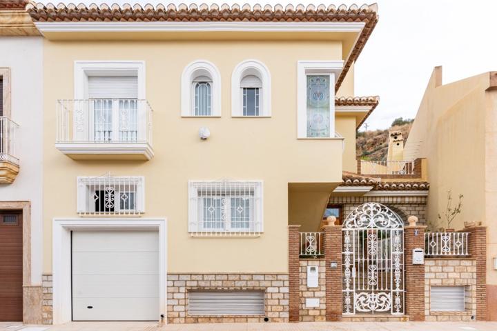 Casa en venta en Berja situada en pleno centro photo 0