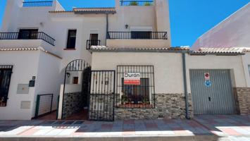 Dúplex en venta en Albondon con piscina comunitaria photo 0