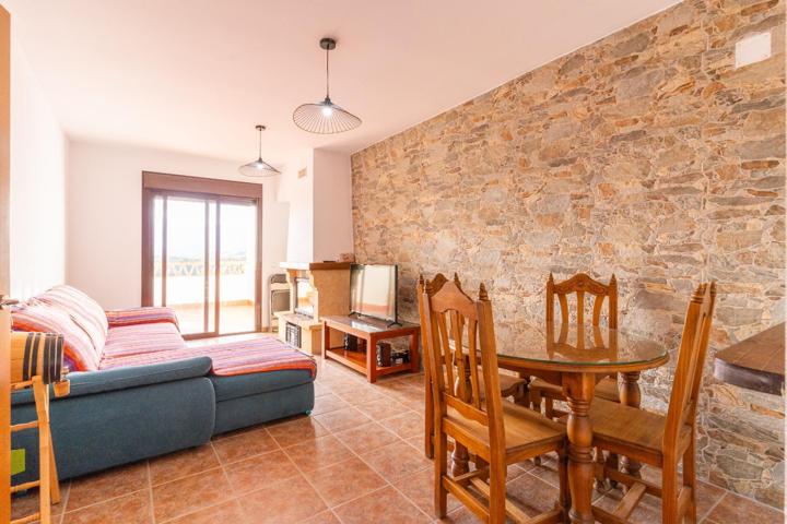 Piso de 2 dormitorios en venta en Alcolea con garaje y trastero photo 0