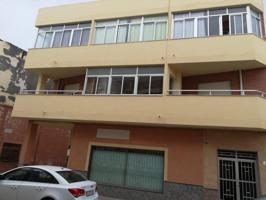 Piso de 3 dormitorios en Balerma photo 0
