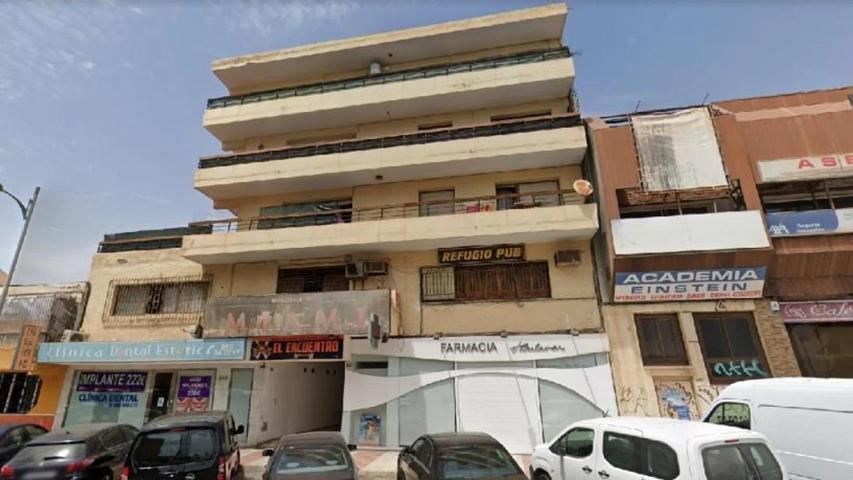 Local comercial en venta en Avda Carlos III . photo 0