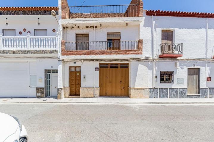 Casa en venta para reformar en Fiñana photo 0