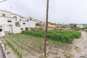 Casa en venta con parcela en Ugijar photo 0