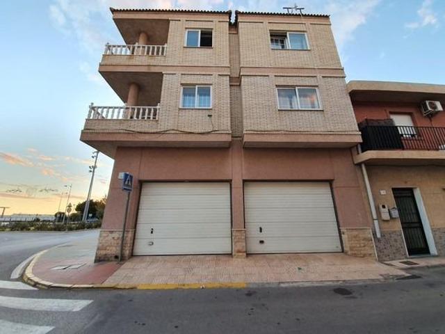 Local comercial en venta en la Puebla de VIcar photo 0