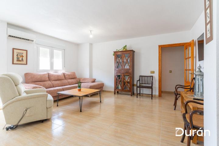 Piso de 4 dormitorios en Ejido sur. photo 0