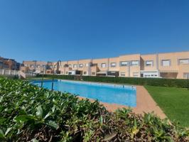 Ático en venta de 3 dormitorios en residencial Atalaya photo 0