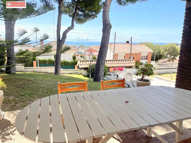 MARAVILLOSO CHALET CON FANTASTICAS VISTAS AL MAR !!! photo 0