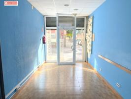 ¡CENTRICO LOCAL COMERCIAL DE 135 M2! photo 0