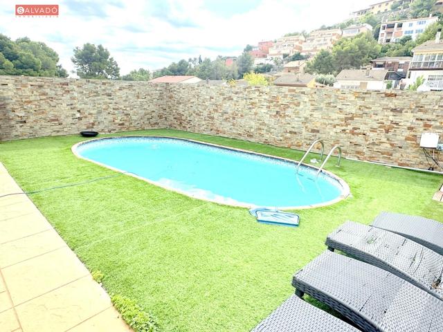 CHALET ADOSADO CON PISCINA !!! photo 0