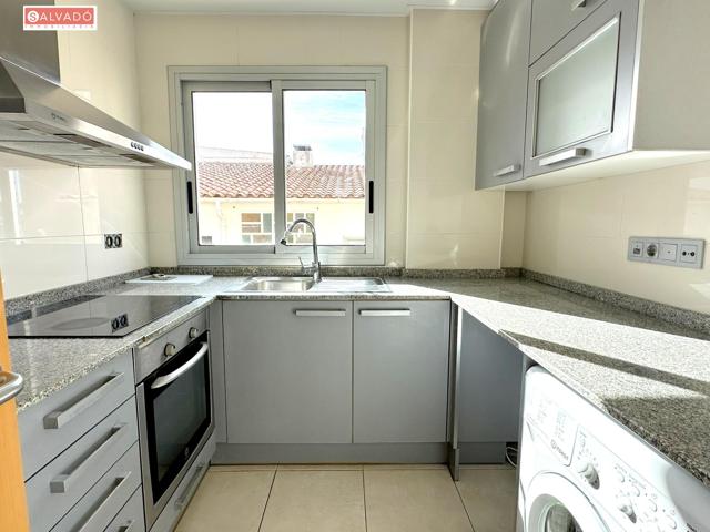 QUIERES VER EL MAR EN UN PISO SEMINUEVO? ESTE ES TU SITIO !!! photo 0