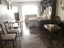 GRAN VIVIENDA CON SALÓN DOBLE COMPLETA DE MUEBLES JUNTO AL RECTORADO ( AVDA DE MEDINA AZAHARA ) photo 0