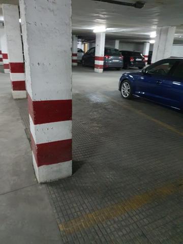 Gran plaza de garaje en pleno centro photo 0