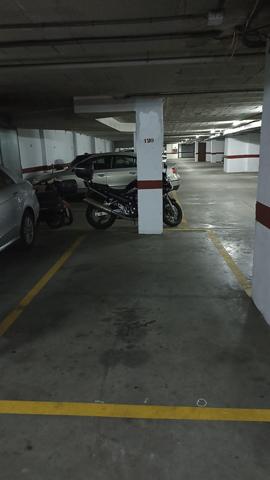PLAZA GARAJE EN ZONA ZOCO photo 0