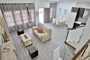Moderno Loft de Doble Altura en Sector Sur photo 0