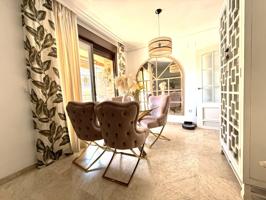 Exclusivo piso de 2 dormitorios con terraza, patio privado y piscina comunitaria. photo 0