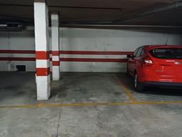 Buena cochera en San Lorenzo photo 0