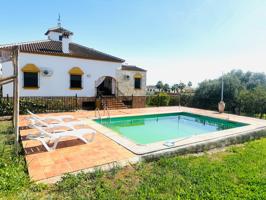 Espectacular chalet de lujo con piscina en Hornachuelos photo 0