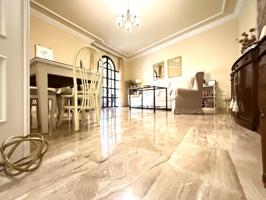 Casa señorial de lujo en el centro de Posadas, lista para entrar a vivir. photo 0