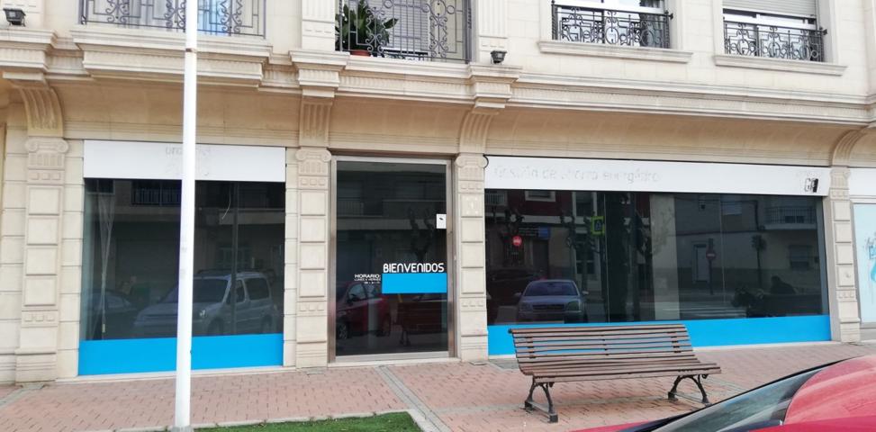 EXCELENTE OFICINA COMERCIAL. DIVISIBLE. photo 0