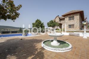 Chalet en venta de 669 m² Calle Real, 28410 Manzanares el Real (Madrid) photo 0