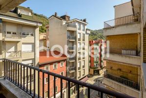 Piso de 110 m² en Calle la Vega , 33600 Mieres (Asturias) photo 0