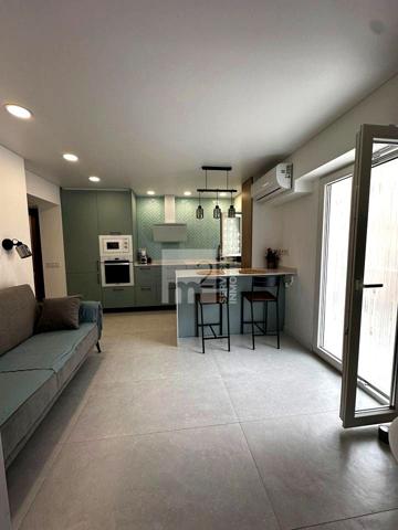 Apartamento en alquiler en Malvarrosa, Valencia photo 0